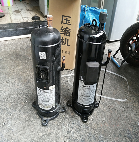 五指山中央空调压缩机的更换维修